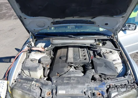 2002 BMW 325Ci z USA, uszkodzony, nr VIN WBABN334X2PG58476